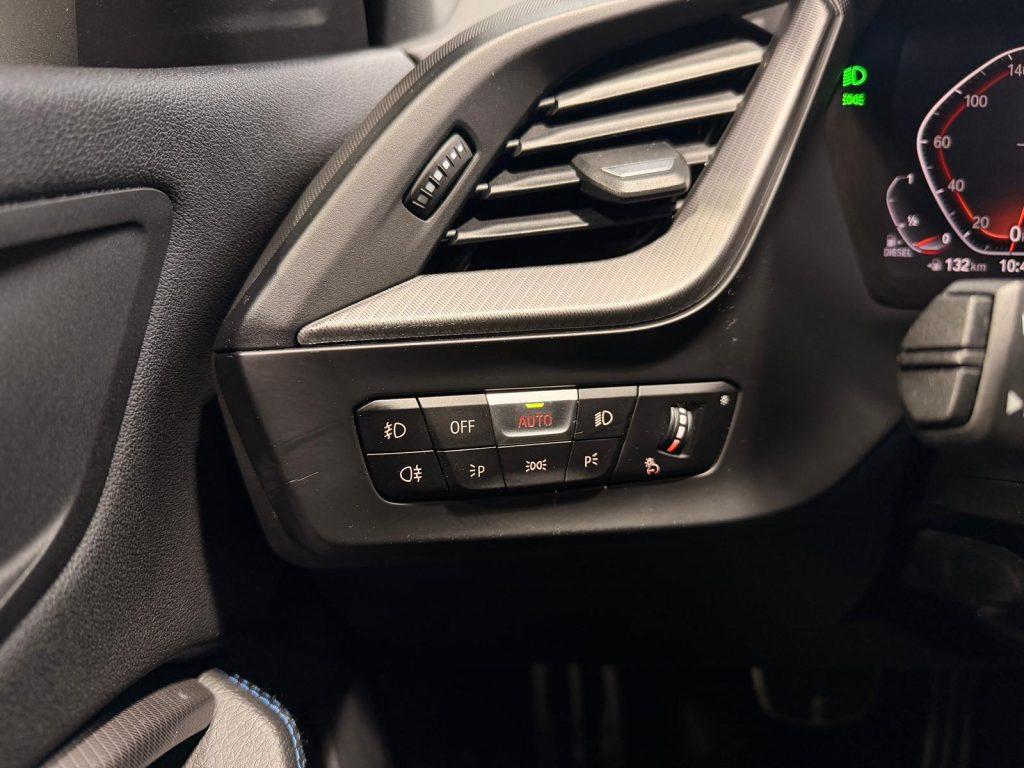 BMW 116 d Pack Desportivo M Auto